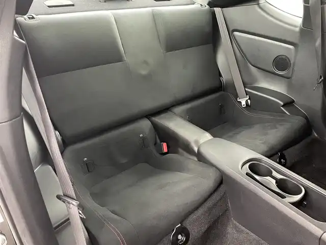 トヨタ ８６ GT エアロパッケージFT 福島県 2016(平28)年 6.5万km 黒 純正ＳＤナビゲーション　/【AM/FM/DVD/CD/Bluetooth/フルセグ】/型番:NSZT-W64/ドライブレコーダー　/バックカメラ　/ＥＴＣ　/フルエアロ　/クルーズコントロール　/プッシュスタート　/・スマートキー　/オービスレーダー　/ＬＥＤライト　/・オートライト　/・フォグライト/革巻きステアリング/・チルトステアリング/純正18インチAW/ヘッドライトレベライザー/純正フロアマット