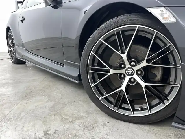 トヨタ ８６ GT エアロパッケージFT 福島県 2016(平28)年 6.5万km 黒 純正ＳＤナビゲーション　/【AM/FM/DVD/CD/Bluetooth/フルセグ】/型番:NSZT-W64/ドライブレコーダー　/バックカメラ　/ＥＴＣ　/フルエアロ　/クルーズコントロール　/プッシュスタート　/・スマートキー　/オービスレーダー　/ＬＥＤライト　/・オートライト　/・フォグライト/革巻きステアリング/・チルトステアリング/純正18インチAW/ヘッドライトレベライザー/純正フロアマット
