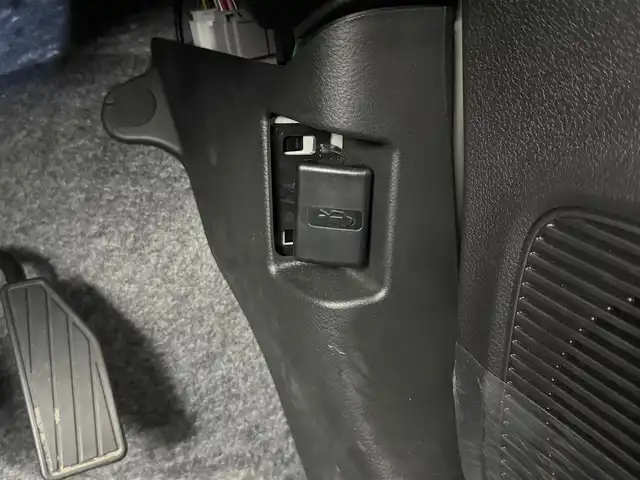 スズキ アルト ハイブリッドS 愛知県 2024(令6)年 0.5万km ソフトベージュメタリック/ホワイト スズキセーフティサポート/　　・デュアルカメラブレーキサポート/　　・誤発信抑制機能/　　・後方誤発進抑制機能/　　・車線逸脱警報機能/　　・ハイビームアシスト/　　・標識認識機能/純正7インチディスプレイオーディオ/　　・Bluetooth対応/USBポート/バックカメラ/ステアリングスイッチ/アイドリングストップ/シートヒーター（D席）/純正ホイールキャップ/電動格納ミラー