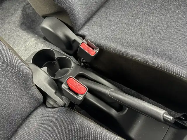 スズキ アルト ハイブリッドS 愛知県 2024(令6)年 0.5万km ソフトベージュメタリック/ホワイト スズキセーフティサポート/　　・デュアルカメラブレーキサポート/　　・誤発信抑制機能/　　・後方誤発進抑制機能/　　・車線逸脱警報機能/　　・ハイビームアシスト/　　・標識認識機能/純正7インチディスプレイオーディオ/　　・Bluetooth対応/USBポート/バックカメラ/ステアリングスイッチ/アイドリングストップ/シートヒーター（D席）/純正ホイールキャップ/電動格納ミラー