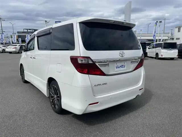トヨタ アルファード 240S タイプゴールド 大阪府 2013(平25)年 11.1万km ホワイトパールクリスタルシャイン (株)IDOMが運営する【じしゃロン堺店】の自社ローン専用車両になります。/こちらは現金またはオートローンご利用時の価格です。自社ローンご希望の方は別途その旨お申付け下さい
