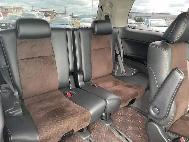 トヨタ アルファード 240S タイプゴールド 大阪府 2013(平25)年 11.1万km ホワイトパールクリスタルシャイン (株)IDOMが運営する【じしゃロン堺店】の自社ローン専用車両になります。/こちらは現金またはオートローンご利用時の価格です。自社ローンご希望の方は別途その旨お申付け下さい