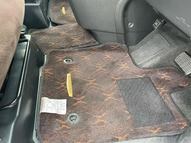 トヨタ アルファード 240S タイプゴールド 大阪府 2013(平25)年 11.1万km ホワイトパールクリスタルシャイン (株)IDOMが運営する【じしゃロン堺店】の自社ローン専用車両になります。/こちらは現金またはオートローンご利用時の価格です。自社ローンご希望の方は別途その旨お申付け下さい