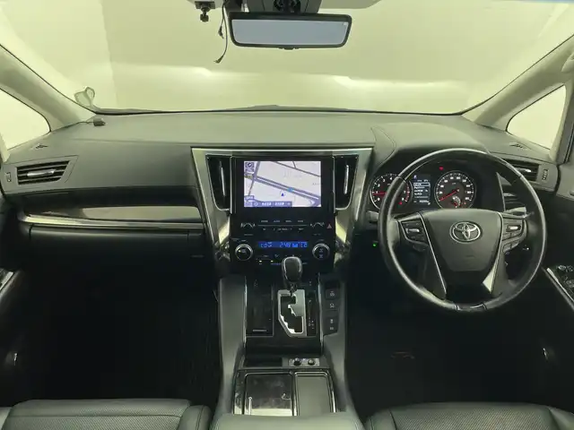 トヨタ アルファード S Cパッケージ 群馬県 2020(令2)年 6.6万km ホワイトパールクリスタルシャイン 純正９型ナビ　純正１２．１型後席モニター　ＣＤ／ＤＶＤデッキ　バックカメラ　デジタルインナーミラー　ウッドコンビステアリング　シートヒーター　エアシート　パワーシート　電動リアゲート　ＬＥＤ　禁煙車