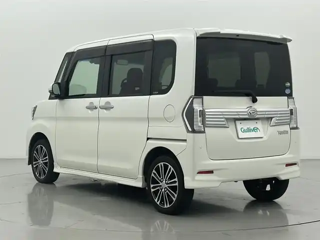 ダイハツ タント カスタム RS トップED SA Ⅲ 熊本県 2018(平30)年 5万km パールホワイトⅢ 禁煙車　/純正ナビ（ＣＤ・ＤＶＤ・ＳＤ・ＵＳＢ・ＨＤＭＩ）/全周囲カメラ　/社外前方ドライブレコーダー　/後ろのみクリアランスソナー　/運転席シートヒーター　/両側パワースライドドア/衝突軽減ブレーキ　/横滑り防止/アイドリングストップ/純正フロアマット/純正１５インチAW/オートライト/オートマチックハイビーム/LEDヘッドライト/スマートキー/プッシュスタート/保証書/取扱説明書