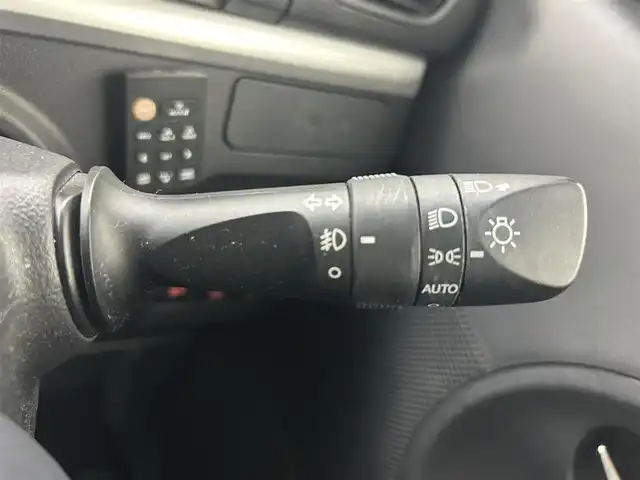 ダイハツ タント カスタム RS トップED SA Ⅲ 熊本県 2018(平30)年 5万km パールホワイトⅢ 禁煙車　/純正ナビ（ＣＤ・ＤＶＤ・ＳＤ・ＵＳＢ・ＨＤＭＩ）/全周囲カメラ　/社外前方ドライブレコーダー　/後ろのみクリアランスソナー　/運転席シートヒーター　/両側パワースライドドア/衝突軽減ブレーキ　/横滑り防止/アイドリングストップ/純正フロアマット/純正１５インチAW/オートライト/オートマチックハイビーム/LEDヘッドライト/スマートキー/プッシュスタート/保証書/取扱説明書