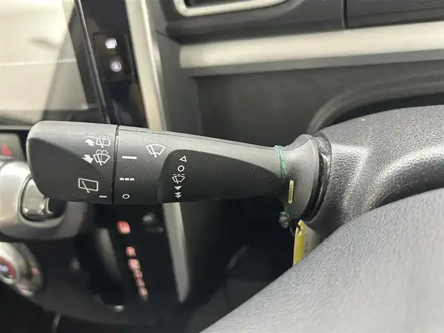 ダイハツ タント カスタム RS トップED SA Ⅲ 熊本県 2018(平30)年 5万km パールホワイトⅢ 禁煙車　/純正ナビ（ＣＤ・ＤＶＤ・ＳＤ・ＵＳＢ・ＨＤＭＩ）/全周囲カメラ　/社外前方ドライブレコーダー　/後ろのみクリアランスソナー　/運転席シートヒーター　/両側パワースライドドア/衝突軽減ブレーキ　/横滑り防止/アイドリングストップ/純正フロアマット/純正１５インチAW/オートライト/オートマチックハイビーム/LEDヘッドライト/スマートキー/プッシュスタート/保証書/取扱説明書