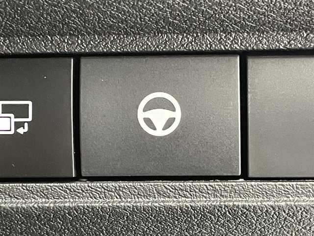 日産 オーラ G レザーエディション 群馬県 2024(令6)年 1.2万km ピュアホワイトパール ・純正９インチナビ/・アラウンドビューモニター/・衝突軽減/・レーンキープアシスト/・インテリジェントクルーズコントロール/・ステアリングヒーター/・置くだけ充電/・インテリジェントミラー/・前後ドライブレコーダー/・ETC2.0 /・BOSEサウンド/・レザーシート/・DN席シートヒーター/・純正フロアマット/・純正アルミホイール/・LEDヘッドライト/・スマートキー/・プッシュスタート