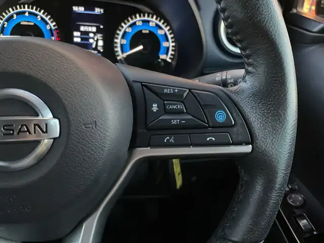 日産 デイズ HWS X プロパイロットED 千葉県 2020(令2)年 2.5万km ブラック 純正メモリナビ/(CD/iPod/USB/SD/BT)/バックカメラ/プロパイロット/衝突被害軽減システム/車線逸脱警報/クルーズコントロール/横滑り防止装置/ETC/アイドリングストップ/LEDヘッドライト/フォグランプ/オートライト/ウィンカーミラー/電動格納ミラー/社外14インチAW/シートリフター/禁煙車/プッシュスタート/スマートキー/純正フロアマット/ドアバイザー/スペアキー/保証書