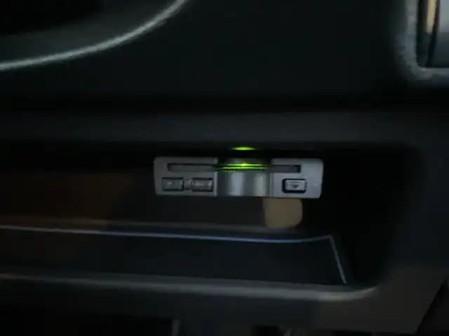 日産 デイズ HWS X プロパイロットED 千葉県 2020(令2)年 2.5万km ブラック 純正メモリナビ/(CD/iPod/USB/SD/BT)/バックカメラ/プロパイロット/衝突被害軽減システム/車線逸脱警報/クルーズコントロール/横滑り防止装置/ETC/アイドリングストップ/LEDヘッドライト/フォグランプ/オートライト/ウィンカーミラー/電動格納ミラー/社外14インチAW/シートリフター/禁煙車/プッシュスタート/スマートキー/純正フロアマット/ドアバイザー/スペアキー/保証書