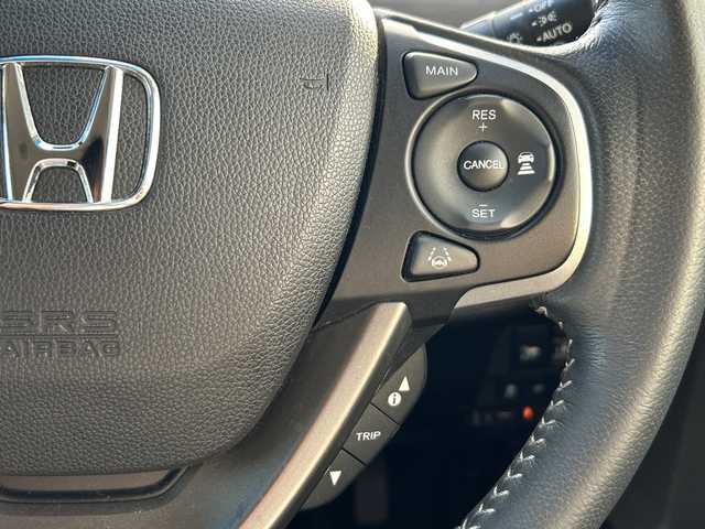 ホンダ フリード ハイブリット EX 石川県 2017(平29)年 6万km ホワイトオーキッドパール 純正SDナビ（DVD再生機能有）/ETC/ドライブレコーダー/Bluetooth/バックカメラ/フルセグTV/シートヒーター/ハーフレザーシート/衝突警報装置/レーンアシスト/両側パワースライドドア/LEDヘッドライト/レーダークルーズコントロール/スマートキー/純正15インチアルミ