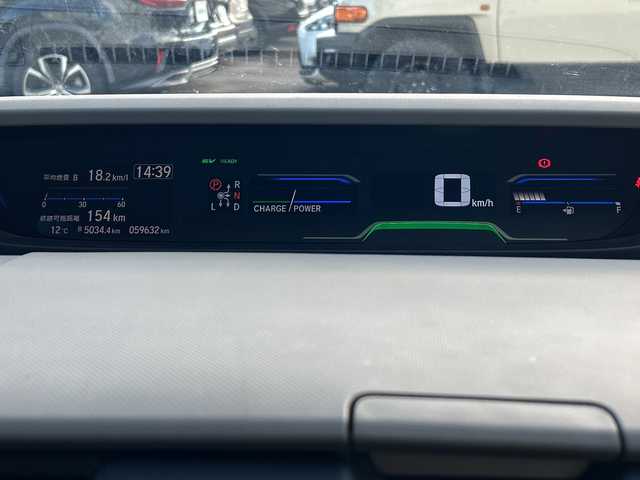 ホンダ フリード ハイブリット EX 石川県 2017(平29)年 6万km ホワイトオーキッドパール 純正SDナビ（DVD再生機能有）/ETC/ドライブレコーダー/Bluetooth/バックカメラ/フルセグTV/シートヒーター/ハーフレザーシート/衝突警報装置/レーンアシスト/両側パワースライドドア/LEDヘッドライト/レーダークルーズコントロール/スマートキー/純正15インチアルミ