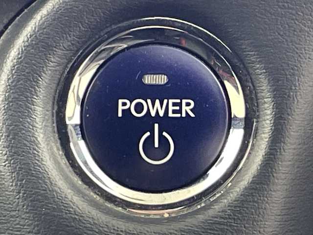 レクサス ＣＴ 200h Fスポーツ 岐阜県 2018(平30)年 5.6万km 赤 カラーコード:2LM/サンルーフ/純正ナビ/・フルセグ/・Bluetooth/バックモニター/ドライブレコーダー/ビルドインETC2.0/アダプティブクルーズコントロール/前席シートヒーター/パドルシフト/LEDライト/オートハイビーム/純正フロアマット/スマートキー/プッシュスタート