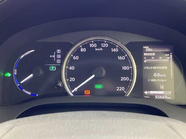 レクサス ＣＴ 200h Fスポーツ 岐阜県 2018(平30)年 5.6万km 赤 カラーコード:2LM/サンルーフ/純正ナビ/・フルセグ/・Bluetooth/バックモニター/ドライブレコーダー/ビルドインETC2.0/アダプティブクルーズコントロール/前席シートヒーター/パドルシフト/LEDライト/オートハイビーム/純正フロアマット/スマートキー/プッシュスタート