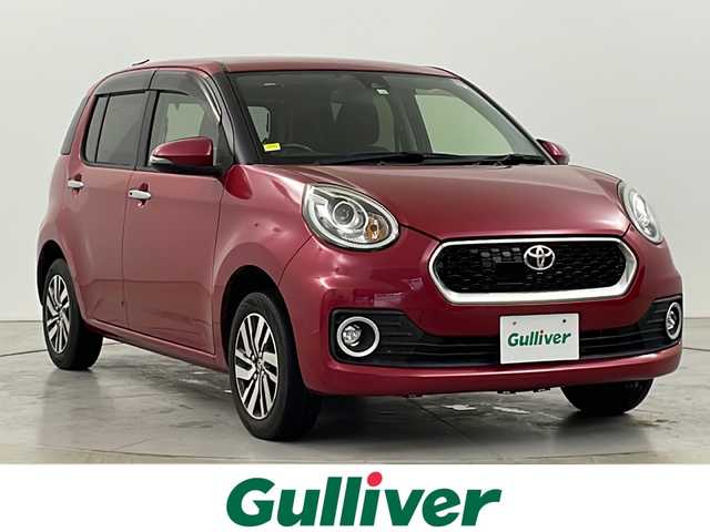 トヨタ パッソ モーダ　Gパッケージ 道央・札幌 2016(平28)年 5.4万km マゼンタベリーマイカM ・４WD/スマートアシストIII:/・衝突被害軽減ブレーキ (対歩行者)/・ペダル踏み間違い時加速抑制装置/・オートハイビーム/LEDライト/・純正ナビ（NSZN-W64T）/・Bluetooth/CD/DVD/SD/フルセグTV/・バックカメラ/・スマートキー/スペアキー１本/・コーナーセンサー/・盗難防止装置/・アイドリングストップ/・社外ETC/・純正フロアマット/・ドアバイザー/・リアコーナーセンサー