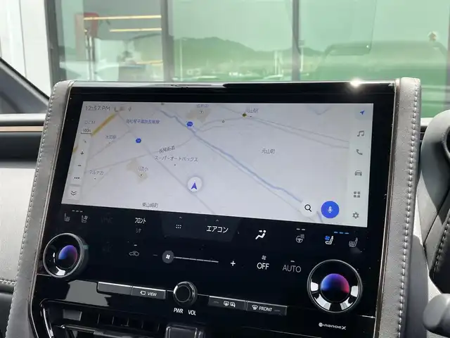トヨタ アルファードハイブリット Z 香川県 2023(令5)年 3.6万km ブラック 登録時走行距離：35274km/メーカー純正ナビ/　BT フルセグTV/全方位カメラ/デジタルインナーミラー/ビルトインETC2.0/前後ドライブレコーダー/左右独立稼働型ムーンルーフ/両側パワースライドドア/パワーバックドア/ブラックレザーシート/パワーシート/シートベンチレーション/プリクラッシュセーフティシステム/レーンキープアシスト/レーダークルーズコントロール/クリアランスソナー/ブラインドスポットモニター/LEDヘッドライト/オートライト/オートハイビーム/フォグランプ/置くだけ充電/AC100V充電/電動シェード/オットマン/プッシュスタート/スマートキー/デジタルインナーミラー/パワーバックドア/2列目パワーシートヒーター＆クーラー/ステアリングヒーター/ビルトインETC/両側パワースライド連動スマートキー/前後ドライブレコーダー