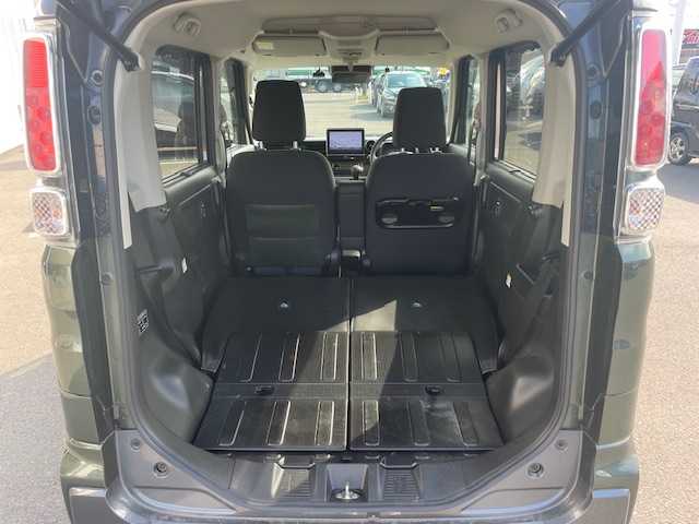 スズキ スペーシア ギア HYBRID XZターボ 道央・札幌 2023(令5)年 1.1万km クールカーキパールメタリック/ガンメタリック2トーン スズキセーフティサポート/・デュアルセンサーブレーキサポートII/・発進お知らせ機能/・標識認識機能/・HUD/・誤発進抑制機能/・後方誤発進抑制機能/・低速時ブレーキサポート（前進・後退）/・全方位モニター用カメラ/・ハイビームアシスト/・アダプティブクルーズコントロール/・車線維持支援機能/・車線逸脱抑制機能/・車線逸脱警報機能/ふらつき警報機能/ワンオーナー/純正HDDナビ/　CD DVD Bluetooth/フルセグテレビ/バックカメラ/アイドリングストップ/電格ウィンカーミラー/ドアバイザー/プッシュスタート/スマートキー/両側パワースライドドア/ビルトインETC/LEDヘッドライト/ルーフレール