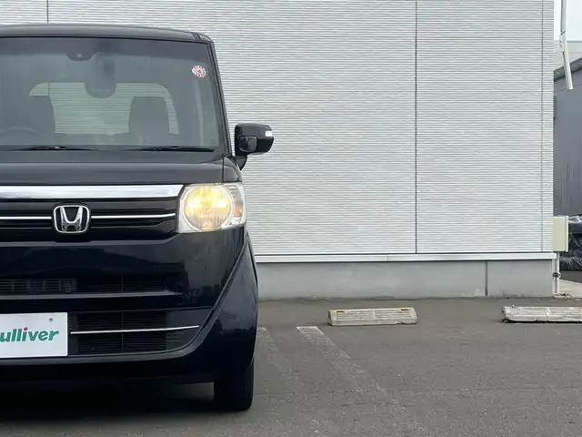 ホンダ Ｎ ＢＯＸ G Lパッケージ 秋田県 2016(平28)年 9.6万km スマートブラック ４WD/衝突軽減システム/片側パワスラ/純正ナビ/フルセグ/バックカメラ/社外アルミ/スマートキー/アイドリングストップ/プッシュスタート/前席シートヒーター/ステアリングスイッチ/ETC/純正エンジンスターター/社外フロアマット/オートライト/オートエアコン/パワーステアリング/パワーウィンドウ/横滑り防止/盗難防止装置/寒冷地仕様/レベライザー/電動格納ウィンカーミラー/保証書/取扱説明書/記録簿