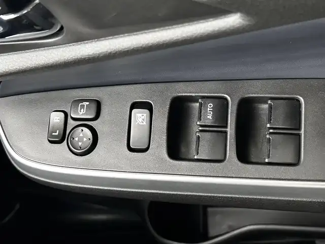 スズキ ソリオ HV MX 静岡県 2024(令6)年 0.7万km タフカーキパールメタリック ユーザー買取車両/ワンオーナー/純正ナビ/　【CD/DVD/BT/地デジフルセグTV】/純正LEDヘッドライト/純正15インチAW/衝突被害軽減システム/車線逸脱警報/レーダークルーズコントロール/全方位カメラ/ビルトインETC/前席シートヒーター/ドライブレコーダー/片側パワースライドドア/USBポート/新車時保証書/取扱説明書/スペアキー×1
