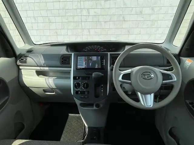 ダイハツ タント L 宮崎県 2018(平30)年 4.4万km ブラックマイカメタリック 社外ナビ「CN-RE06WD」/(AM.FM.Bluetooth.DVD.CD)/フルセグTV/バックカメラ/両側イージークローザードア/横滑り防止機能/アイドリングストップ/電動格納ミラー/パワーウィンドウ/エアコン/スペアキー