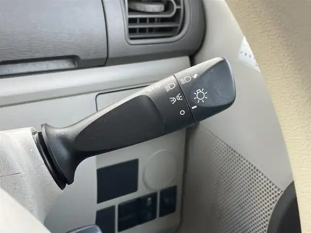 ダイハツ タント L 宮崎県 2018(平30)年 4.4万km ブラックマイカメタリック 社外ナビ「CN-RE06WD」/(AM.FM.Bluetooth.DVD.CD)/フルセグTV/バックカメラ/両側イージークローザードア/横滑り防止機能/アイドリングストップ/電動格納ミラー/パワーウィンドウ/エアコン/スペアキー