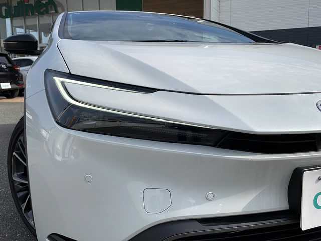 トヨタ プリウス G 佐賀県 2024(令6)年 0.7万km プラチナホワイトパールマイカ 純正ディスプレイオーディオ/Bluetooth/USB/フルセグTV/アラウンドビューモニター/ワンオーナー/追尾機能付きクルーズコントロール/レーンキープアシスト/オートマチックハイビーム/プリクラッシュセーフティ/ブラインドスポットモニター/リアカメラディクション/ロードサインアシスト/ブレーキホールド/LEDオートライト/オートエアコン/全席シートヒーター/前後ドライブレコーダー/電格ウィンカーミラー/ステアリングスイッチ/保証書/取扱説明書/記録簿/ETC/スペアキー有