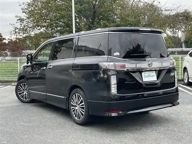 日産 エルグランド 250ハイウェイスターS 静岡県 2019(令1)年 16.5万km ファントムブラック エマージェンシーブレーキ　/LDW /レーダークルコン  /コーナーセンサー　/両側パワスラ　/半革シート　/ディスプレイオーディオ （FH-9400DVS）/Bカメラ　　/オートライト  /ウィンカーミラー  /純正18インチAW /社外前後ドラレコ /ETC/スペアキー /保証書/取説