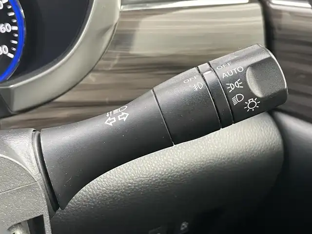 日産 エルグランド 250ハイウェイスターS 静岡県 2019(令1)年 16.5万km ファントムブラック エマージェンシーブレーキ　/LDW /レーダークルコン  /コーナーセンサー　/両側パワスラ　/半革シート　/ディスプレイオーディオ （FH-9400DVS）/Bカメラ　　/オートライト  /ウィンカーミラー  /純正18インチAW /社外前後ドラレコ /ETC/スペアキー /保証書/取説
