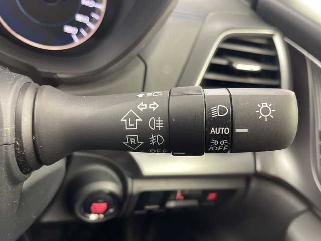 スバル ＸＶ ハイブリッド アドバンス 岐阜県 2021(令3)年 1.8万km 黄 純正SDナビ/（フルセグ/BT/CD/DVD/USB/バックカメラ/追従型クルーズコントロール/ブラインドスポットモニター/電子パーキングブレーキ/ETC/パワーシート/レザーシート/シートヒーター/メモリーシート/プッシュスタート/革巻きステアリング/電格ミラー/ステアリング連動ヘッドランプ/LEDヘッドライト/オートライト/オートマチックハイビーム