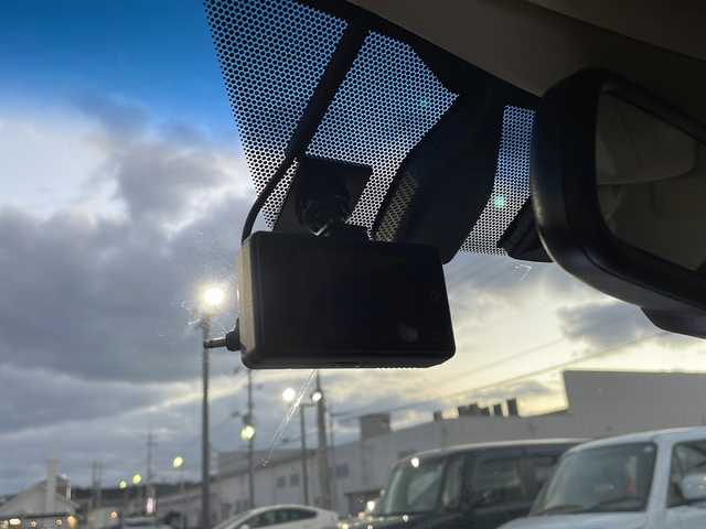 トヨタ クラウン ハイブリッド ロイヤルサルーン 島根県 2013(平25)年 8.1万km ホワイトパールクリスタルシャイン メーカーナビゲーション/フルセグ BT/クルーズコントロール/D/N席パワーシート/シートヒーター/エアシート/ハンドルヒーター/エアコンスイングレジスター/ビルトインETC/バックカメラ/社外前方ドライブレコーダー