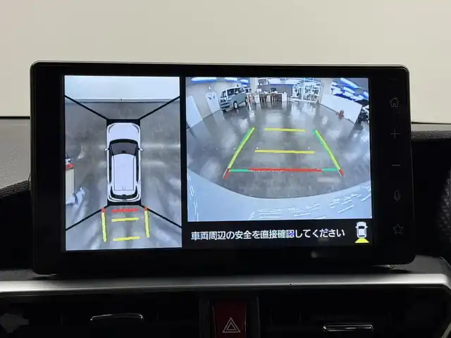 ダイハツ ロッキー プレミアム G HEV 三重県 2022(令4)年 1.5万km シャイニングホワイトパール ハイブリッド/FF/フロアCVT/純正 9インチ ディスプレイオーディオ/（FM/AM/TV/Bluetooth/USB/iPod/AppleCarPlay/AndroidAuto/HDMI）/【OP】パノラマモニター/ドライブレコーダー 前方/ビルトイン ETC/スマートアシスト/・衝突警報機能（対車両・対歩行者）/・衝突回避支援ブレーキ機能（対車両・対歩行者）/・アダプティブクルーズコントロール＆ステアリングアシスト機能/・車線逸脱警報機能/・車線逸脱抑制制御機能（ステアリングアシスト機能）/・コーナーセンサー（前後2個）/・標識認識機能（進入禁止）/装備/・ハーフレザーシート/・シートヒーター（D/N）/・電子パーキングブレーキ＆ブレーキホールド/・オートライト/・LED ヘッドランプ＆フロントフォグランプ、サイドビューランプ/・アダプティブドライビングビーム（ADB）/・オートエアコン/・ステアリングスイッチ/・プッシュスタート/・電動格納ドアミラー/・パワーウインドウ/・パワーステアリング/・純正17inAW/・保/取/・スマートキーx2/など