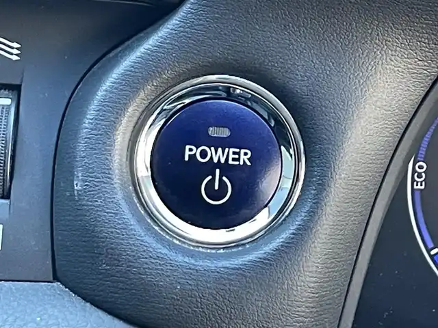 レクサス ＣＴ 200h バージョンL 滋賀県 2014(平26)年 7.3万km ホワイトパールクリスタルシャイン 純正ナビ/（CD/DVD/BT/フルセグTV/SD）/プリクラッシュセーフティ/レーダークルーズコントロール/バックカメラ/ビルトインETC/レザーシート/前席シートヒーター/パワーシート/パドルシフト/純正フロアマット/LEDヘッドライト/純正17インチAW