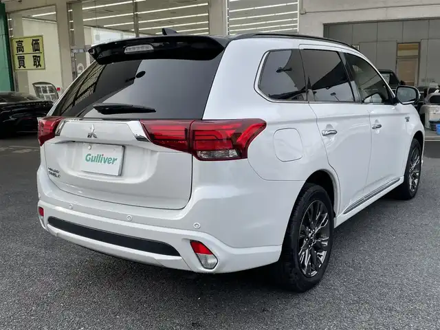 三菱 アウトランダー ＰＨＥＶ