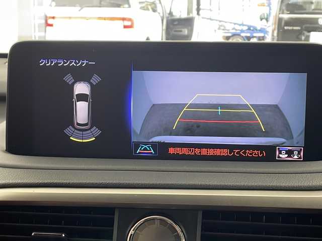 レクサス ＲＸ 300 Fスポーツ 大阪府 2020(令2)年 3.8万km ホワイトノーヴァガラスフレーク ワンオーナー/サンルーフ/革シート/前席シートヒーター/前席エアシート/前席パワーシート/純正SDナビ・フルセグTV/パノラミックビューモニター/パワーバックドア/セーフティシステムプラス/・プリクラッシュセーフティ/・レーントレーシングアシスト/・レーダークルーズコントロール/・ロードサインアシスト/・先行車発進告知機能/純正２０インチアルミホイール/LEDヘッドライト/パドルシフト/プッシュスタート/スマートキー×３/ビルトインETC/新車時保証書/取扱説明書