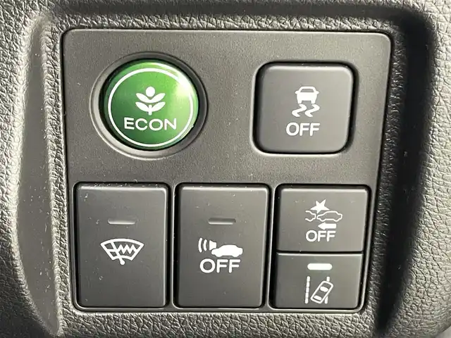 ホンダ ヴェゼル ハイブリッド Z ホンダセンシング 熊本県 2019(平31)年 6.5万km ミッドナイトブルービームM 純正SDナビVXM-195VFEC(Bluetooth/CD/DVD・フルセグ)/ドライブレコーダー/バックカメラ/クルーズコントロール/追従機能/ビルドインETC/前席シートヒーター/衝突軽減ブレーキ/レーンキープアシスト/横滑り防止/ハーフレザーシート/フロントワイパーデアイサー/ルーフレール/USBポート/オートライト/LEDオートライト/純正フロアマット/純正17インチAW/プッシュスタート/スマートキー/保証書/取扱説明書