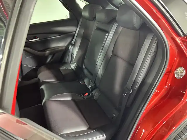 マツダ ＣＸ－３０ 20S Lパッケージ 神奈川県 2019(令1)年 3.1万km ソウルレッドクリスタルM マツダコネクトナビ/SD　DVD　フルセグ　AM　FM　Bluetooth　USB　メモリーオーディオ　HDMI/全方位モニター/BOSEプレミアムサウンド/追従クルーズコントロール/前後ソナー/前後側方接近車両検知/アイドリングストップ/スマートブレーキサポート/アダプティブLEDヘッドライト/ディスタンス＆スピードアラート/パワーバックドア/レザーシート/D席パワーシート/D席メモリーシート/前席シートヒーター/レザーシート/ステアリングヒーター/革巻きステアリング/ドライバーモニタリング/ビルトインETC/電子パーキングブレーキ/ヘッドアップディスプレイ/スマホ連携/スマートキー/プッシュスタート/純正18インチアルミホイル/純正リアスポイラー/デイタイムランニングライト