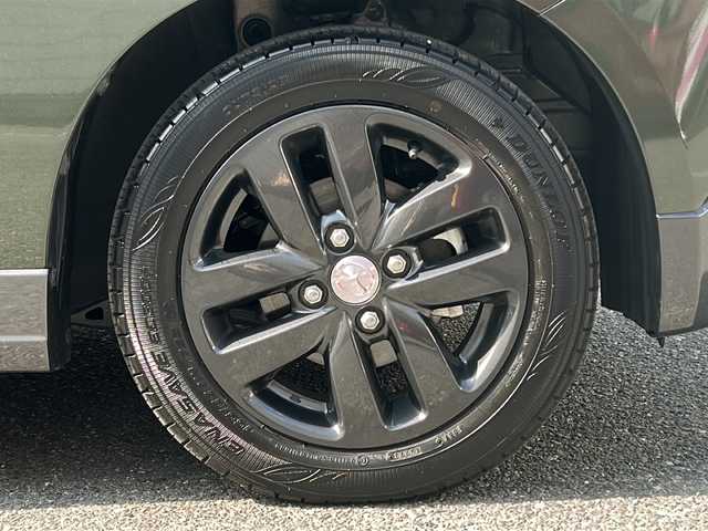 マツダ フレアワゴンタフスタイル ハイブリッドXT 埼玉県 2023(令5)年 0.6万km Ｄグリーン 登録時5950km/ワンオーナー/横滑り防止機能/衝突軽減システム/レーンキープアシスト/純正ナビTV (CN-FZ886)/フルセグ.Bluetooth/ビルトインETC/全方位カメラ/バックカメラ/両側パワースライドドア/クルーズコントロール/シートヒーター(D.N席）/ヘッドアップディスプレイ/純正ドアバイザー/純正14インチAW/純正ルーフレール/社外ルーフキャリア/LEDヘッドライト/パドルシフト/オートマチックハイビーム/ドライブレコーダー/ステアリングスイッチ/スマートキー/プッシュスタート/スマートキー×2/取説＆保証書