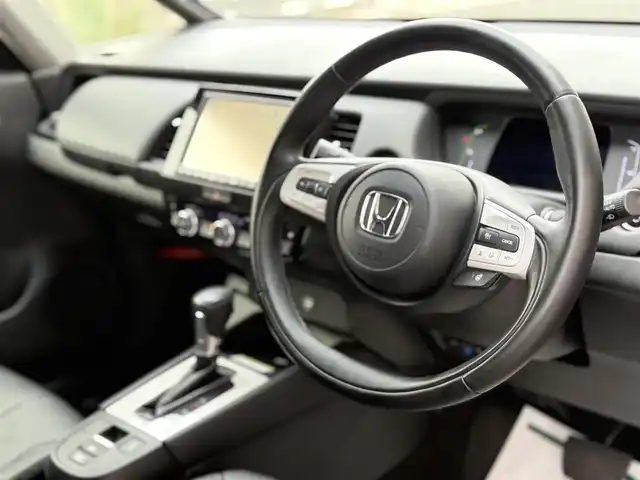 ホンダ フィット e:HEVリュクス 香川県 2020(令2)年 3.6万km プレミアムグラマラスブロンズP 純正8インチSDナビ/フルセグ/CD/DVD/Bluetooth/バックカメラ/純正16インチアルミ/LEDヘッドライト/ホンダセンシング/レーダークルーズコントロール/コーナーセンサー/ハーフレザーシート/前席シートヒーター/ドライブレコーダー/ハンドルヒーター/置くだけ充電/ETC