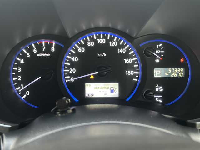 日産 エルグランド 350ハイウェイスター ブラックレザー 埼玉県 2013(平25)年 5.8万km ブリリアントホワイトパール (株)IDOMが運営する【じしゃロン熊谷店】の自社ローン専用車両になりますこちらは現金またはオートローンご利用時の価格です。自社ローンご希望の方は別途その旨お申付け下さい/純正SDナビ　MC312D-W/　CD/DVD/DTV/Bluetooth/USB/AUX/両側パワースライドドア/黒レザーシート/前席シートヒーター/前席パワーシート/バックカメラ/パワーバックドア/ビルトインETC/アダプティブフロントライティングシステム/スマートキー/プッシュスタート