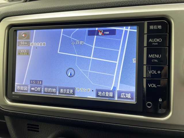 トヨタ ヴィッツ F 宮崎県 2015(平27)年 8.1万km ホワイトパールクリスタルシャイン 純正ナビ(NSCP-W64)/AM/FM/BT/ワンセグ/アイドリングストップ/横滑り防止装置/スマートキー　スペア1本/バックカメラ/プッシュスターター/フロアマット/ドアバイザー