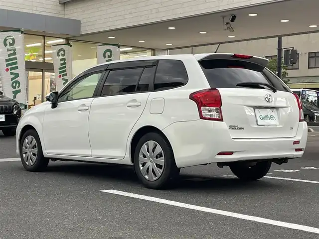 トヨタ カローラ フィールダー 1．5G 岡山県 2012(平24)年 3.9万km スーパーホワイトⅡ 登録時走行距離38.127km/純正ナビ：NSCD-W62/(AM/FM/TV/Bluetooth)/ビルトインETC/スペアキー/オートエアコン/ヘッドライトレベライザー/ステアリングスイッチ/電動格納ミラー/ドアバイザー/リモコンキー/取扱説明書/メンテナンスノート