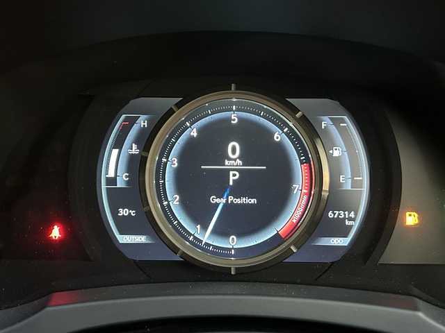 レクサス ＩＳ 250 Fスポーツ Xライン 愛知県 2015(平27)年 6.8万km ブラック ワンオーナー/特別仕様車/禁煙車/純正7インチナビ/（CD/DVD/Bluetooth/ワンセグTV）/バックカメラ/トヨタセーフティセンス/・衝突軽減ブレーキ/・レーンキープアシスト/・追従式クルーズコントロール/・オートマチックハイビーム/・クリアランスソナー/ETC/パワーシート/シートヒーター/シートエアコン/革巻きステアリング/パドルシフト/純正18インチアルミホイール/スマートキー/純正フロアマット/エンジンスターター/LEDヘッドライト/プッシュスタート