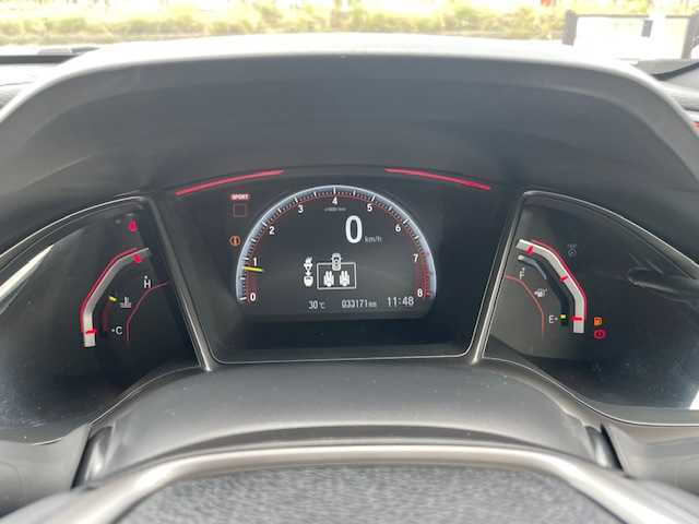 ホンダ シビック タイプR 三重県 2017(平29)年 3.4万km チャンピオンシップホワイト 純正エアロ/245/30R20インチ純正AW/brembo製レッドブレーキキャリパー/センタートリプルマフラー/純正SDナビ/フルセグTV/【CD/DVD/Bluetooth/ipod】/バックカメラ/ETC/ドライブレコーダー/クルーズコントロール/オートライト/LEDヘッドランプ/LEDフロントフォグランプ/プッシュスタート/スマートキー/スペアキー/純正フロアマット