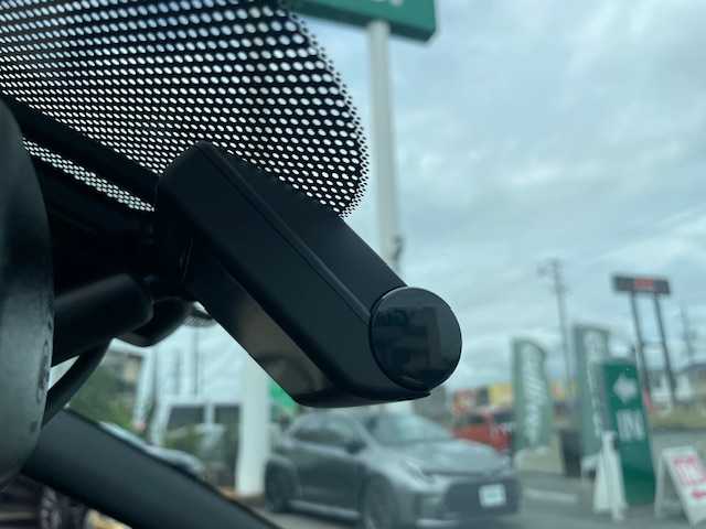 ホンダ シビック タイプR 三重県 2017(平29)年 3.4万km チャンピオンシップホワイト 純正エアロ/245/30R20インチ純正AW/brembo製レッドブレーキキャリパー/センタートリプルマフラー/純正SDナビ/フルセグTV/【CD/DVD/Bluetooth/ipod】/バックカメラ/ETC/ドライブレコーダー/クルーズコントロール/オートライト/LEDヘッドランプ/LEDフロントフォグランプ/プッシュスタート/スマートキー/スペアキー/純正フロアマット