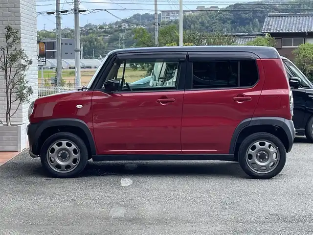 スズキ ハスラー G 高知県 2015(平27)年 8.7万km フェニックスレッドパール/ブルーイッシュブラックパール (株)IDOMが運営する【じしゃロン高知店】の自社ローン専用車両になります。こちらは現金またはオートローンご利用時の価格です。自社ローンご希望の方は別途その旨お申付け下さい