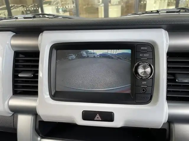 スズキ ハスラー G 高知県 2015(平27)年 8.7万km フェニックスレッドパール/ブルーイッシュブラックパール (株)IDOMが運営する【じしゃロン高知店】の自社ローン専用車両になります。こちらは現金またはオートローンご利用時の価格です。自社ローンご希望の方は別途その旨お申付け下さい