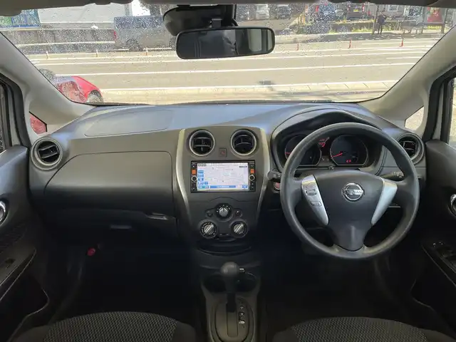 日産 ノート X 宮城県 2016(平28)年 6.3万km ブリリアントホワイトパール 純正メモリナビ/CD/DVD/SD/BT/フルセグTV/バックカメラ/エマージェンシーブレーキ/レーンキープアシスト/アイドリングストップ/横滑り防止装置/オートライト/ETC/プッシュスタート/スマートキー/スペアキー/取扱説明書
