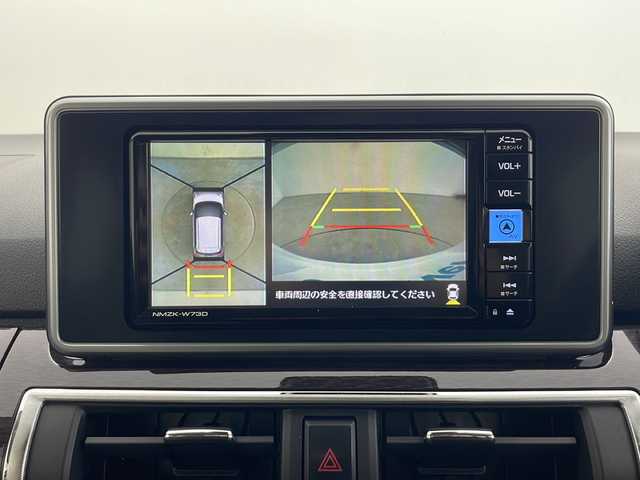ダイハツ キャスト スタイル G VS SAⅢ 秋田県 2023(令5)年 2.2万km シャイニングホワイトパール 4WD/純正ナビ/（FM/AM/フルセグTV/Bluetooth/DVD/CD）/全方位カメラ/バックカメラ/横滑り防止装置/レーンキープアシスト/衝突軽減装置/コーナーセンサー/アイドリングストップ/ETC/ステアリングリモコン/前席シートヒーター/LEDヘッドライト/オートライト/オートハイビーム/ヘッドライトレベライザー/プッシュスタート/スマートキー/純正アルミホイール/純正フロアマット/ドアバイザー
