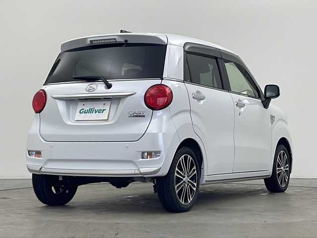 ダイハツ キャスト スタイル G VS SAⅢ 秋田県 2023(令5)年 2.2万km シャイニングホワイトパール 4WD/純正ナビ/（FM/AM/フルセグTV/Bluetooth/DVD/CD）/全方位カメラ/バックカメラ/横滑り防止装置/レーンキープアシスト/衝突軽減装置/コーナーセンサー/アイドリングストップ/ETC/ステアリングリモコン/前席シートヒーター/LEDヘッドライト/オートライト/オートハイビーム/ヘッドライトレベライザー/プッシュスタート/スマートキー/純正アルミホイール/純正フロアマット/ドアバイザー