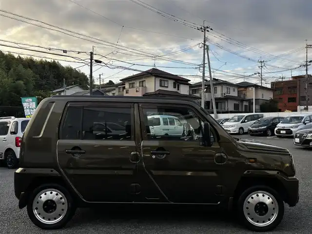 ダイハツ ネイキッド ターボ Gパッケージ 熊本県 2000(平12)年 8.7万km ダークオリーブマイカ ターボ/4WD/社外オーディオ/【Bluetooth/CD/AM/FM/AUX】/ポータブルナビ（CN-G1400VD）/ETC/革調シートカバー/14インチアルミホイール/純正フロアマット/ドアバイザー/リモコンキー